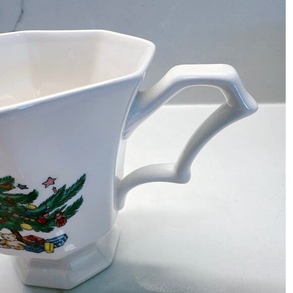 Set of 4 Nikko Christmastime Footed Holiday Tree Pedestal Coffee Tea Cup - White - Picture 5 of 7